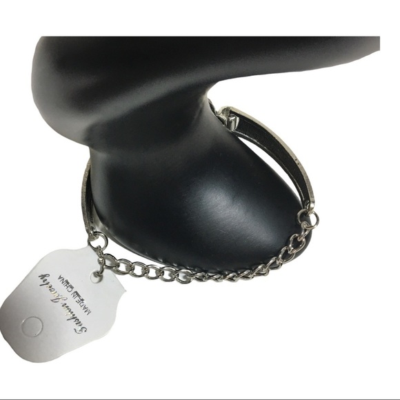 Bohemian style silver bracelet with elephant with trunk up and blue stone - Picture 6 of 8